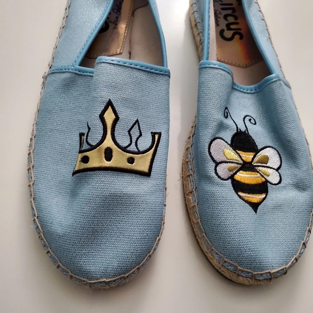 Sam Edelman Sparkly Blue Embroidered Queen Bee Canvas Slip-On Espadrilles